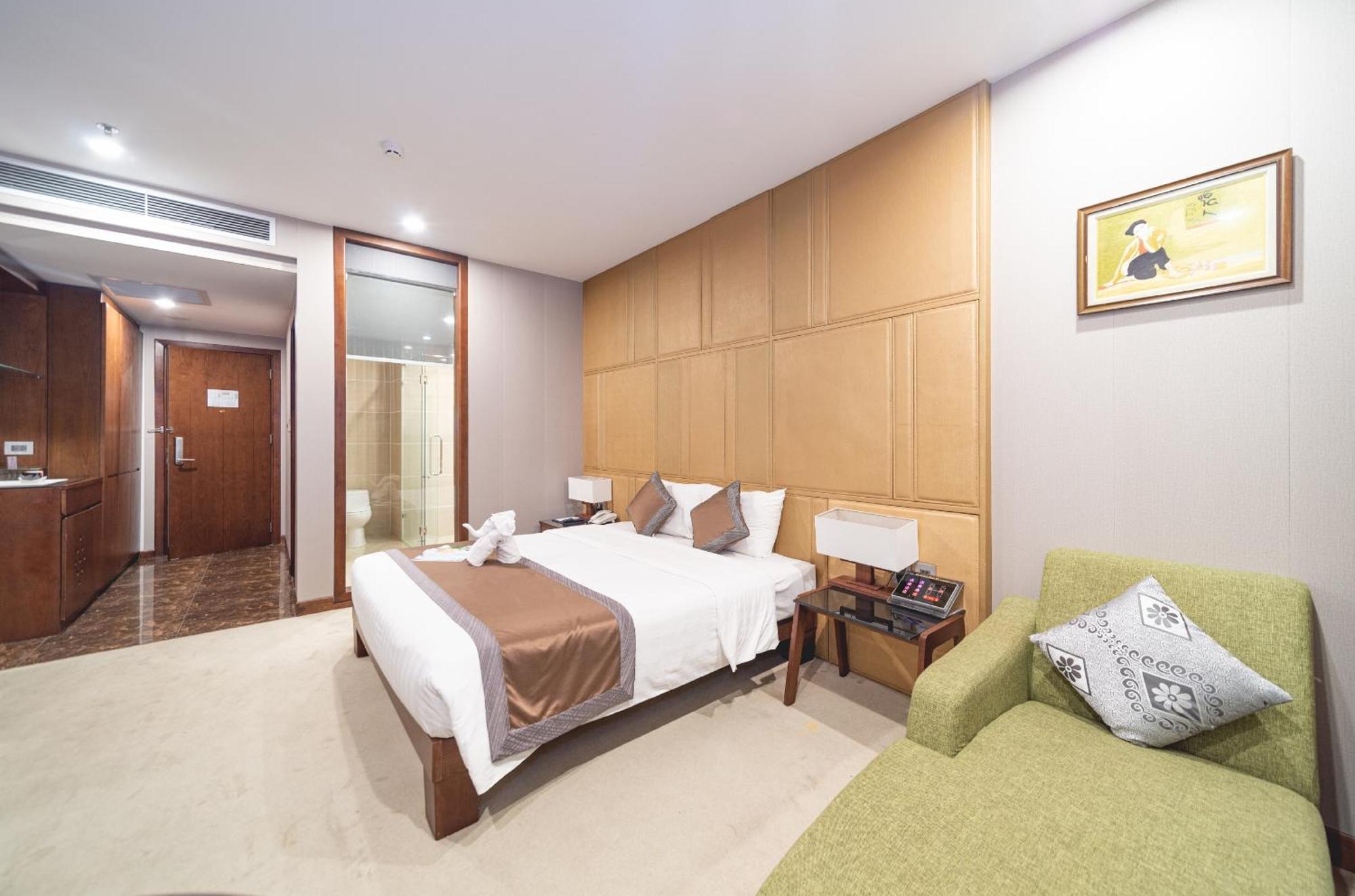 Bien Bac Hotel Mong Cai Exterior photo