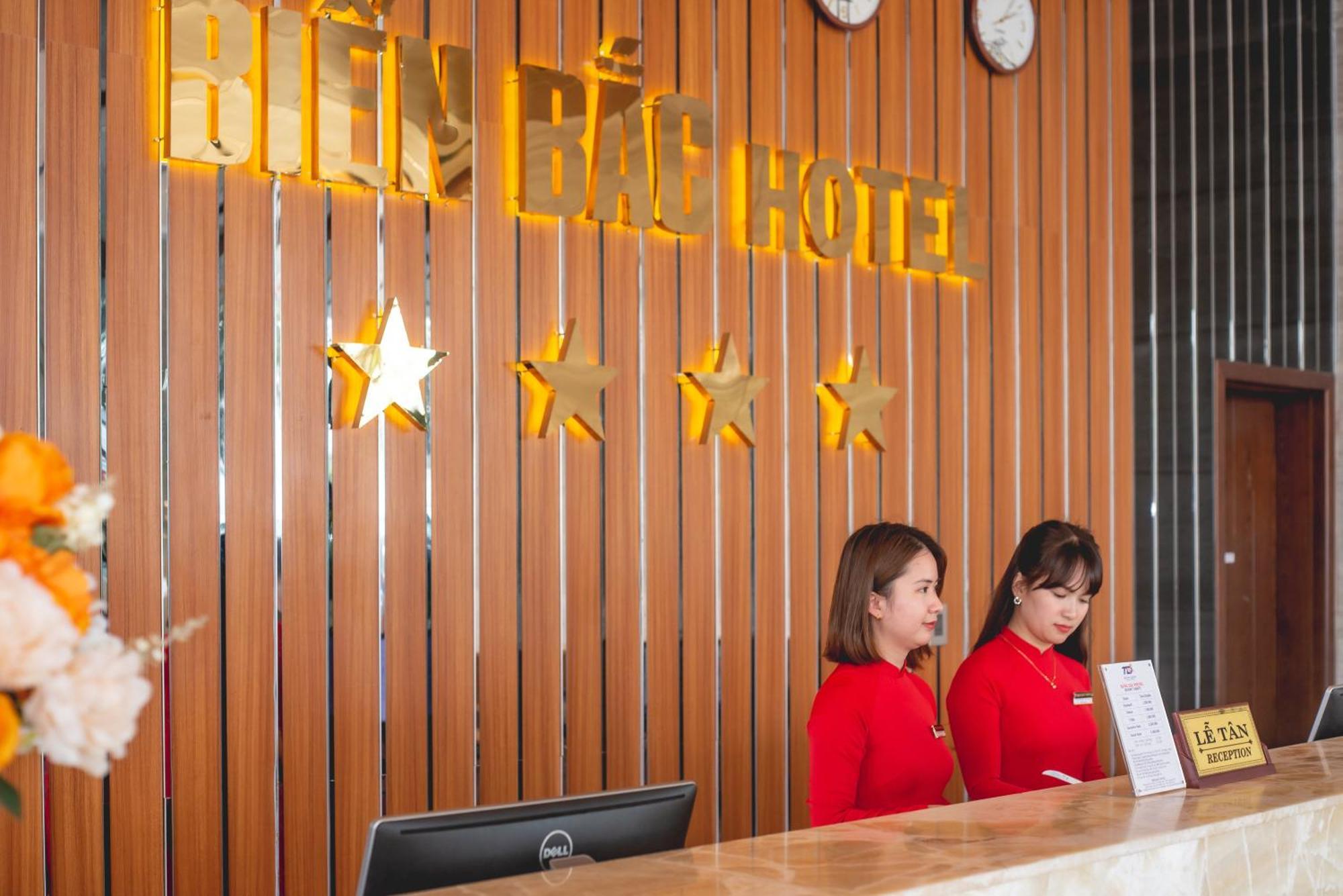 Bien Bac Hotel Mong Cai Exterior photo