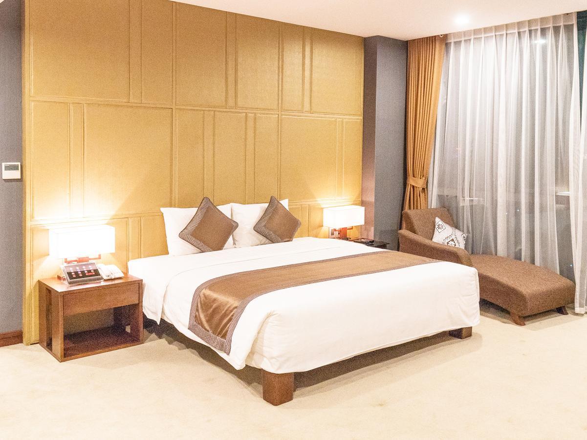 Bien Bac Hotel Mong Cai Exterior photo