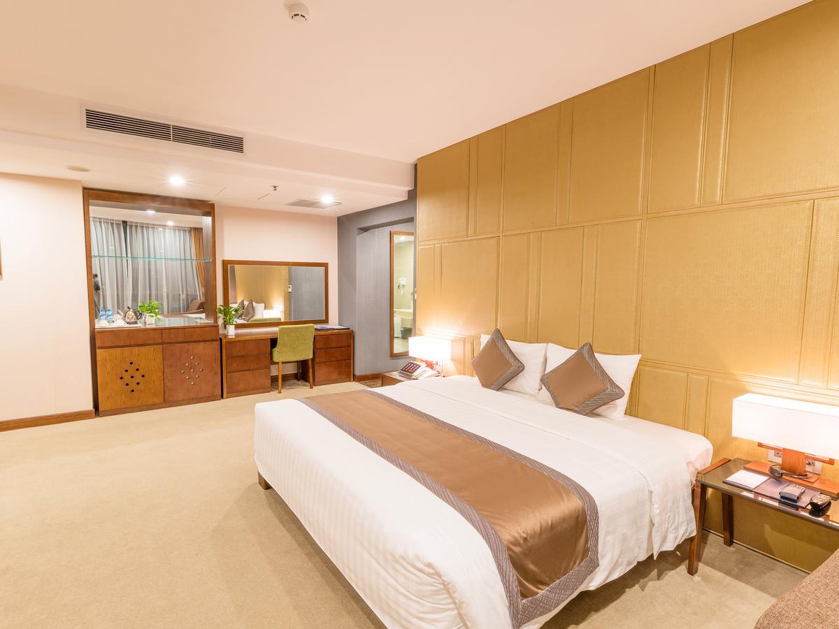 Bien Bac Hotel Mong Cai Exterior photo