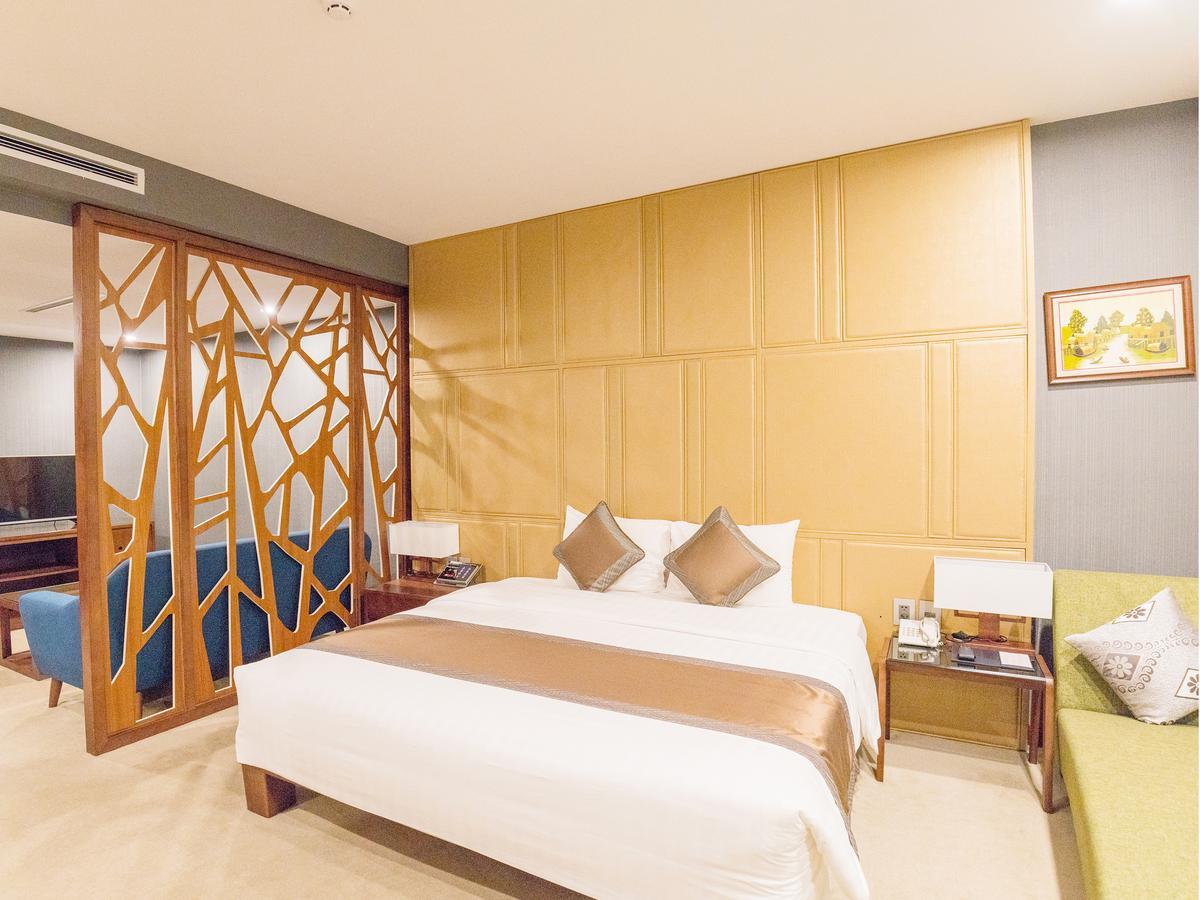 Bien Bac Hotel Mong Cai Exterior photo