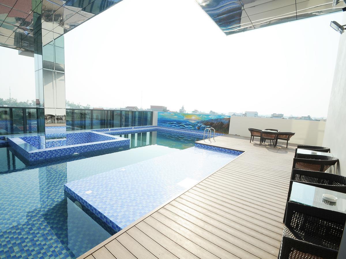 Bien Bac Hotel Mong Cai Exterior photo