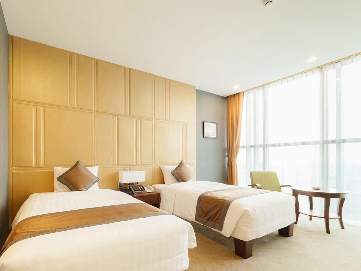 Bien Bac Hotel Mong Cai Exterior photo